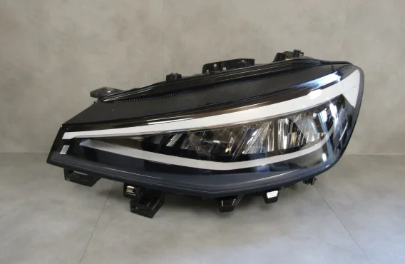 Cena promocyjna LAMPA PRZÓD VOLKSWAGEN ID.4 ID4 ID.5 ID5 LED 20- LH LEWA 11B941005B