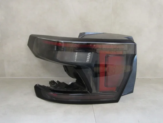 Rabat LAMPA TYŁ CITROEN C3 AIRCROSS II 2 ZWYKŁA LH LEWA 24- 9848440780