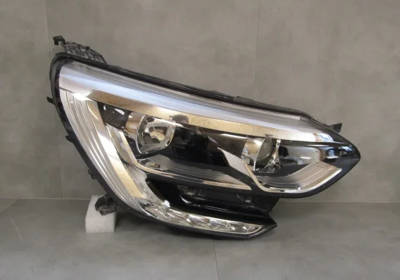 LAMPA PRZÓD RENAULT MEGANE IV 4 ZWYKŁA SOCZEWKA Z LED 16-20 RH PRAWA 260102357R Darmowa dostawa