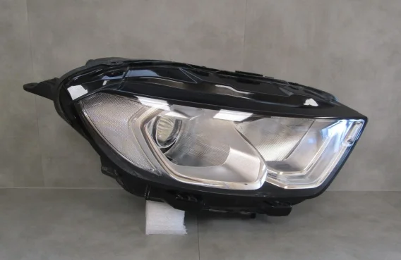 LAMPA PRZÓD FORD ECOSPORT 2 II LIFT ZWYKŁA SOCZEWKA RH PRAWA PRAWA 17-22 Tylko dziś