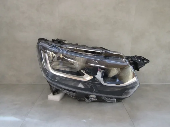 LAMPA PRZÓD TOYOTA PROACE CITY ZWYKŁA RH PRAWA 19- 9835780580 Taniej
