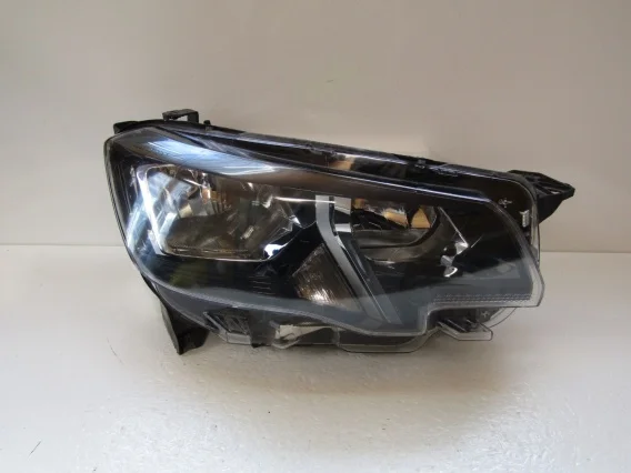 Kup online Lampa przód Peugeot Partner 4 IV Rifter ZWYKŁA 18-23 RH 9816826880