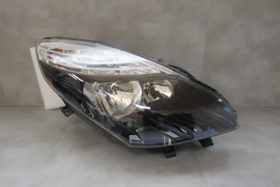 Cena promocyjna LAMPA PRZÓD RENAULT SCENIC III ZWYKŁA 09-13 RH 260100023R