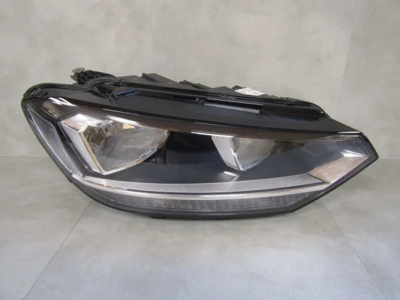 LAMPA PRZÓD VOLKSWAGEN TOURAN III 3 5TB ZWYKŁA 15- RH PRAWA 5TB906A Ostatnie sztuki