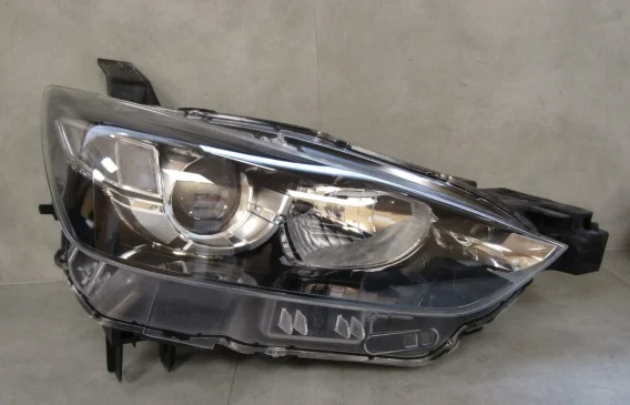 LAMPA PRZÓD MAZDA CX3 CX-3 ZWYKŁA SOCZEWKA PRAWA RH 14-18 Nowość