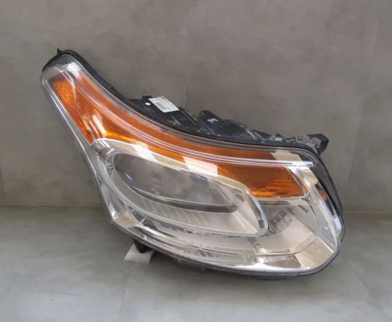 Zamów teraz LAMPA PRZÓD CITROEN C3 PICASSO ZWYKŁA RH 08-17 9681806180